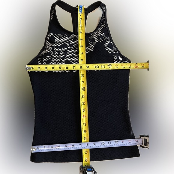 Like New KORAL by Ilana Kugel Submerge Sports Tank Athletic Top | Black | Large - Picture 6 of 17